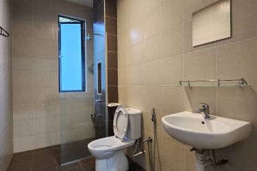 Horizon Hills @ Golf West Double Storey Semi-D House 