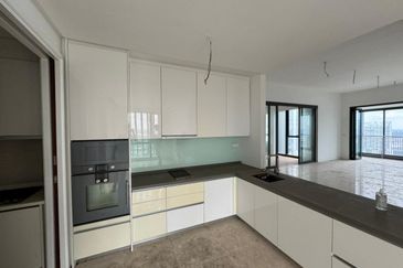 The Astaka @ 1 Bukit Senyum