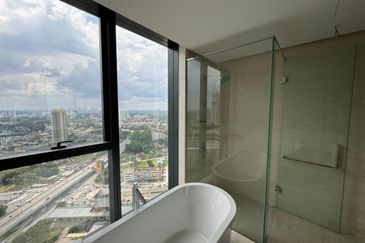 The Astaka @ 1 Bukit Senyum