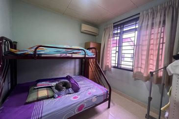 Emerald Bay @ Puteri harbour