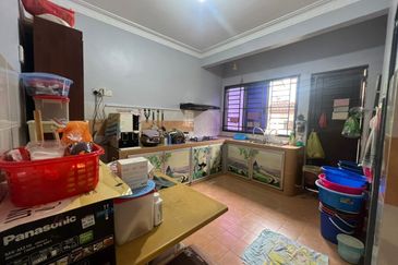 Emerald Bay @ Puteri harbour