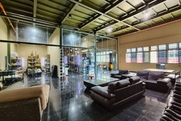 Nusa Cemerlang Industrial Park