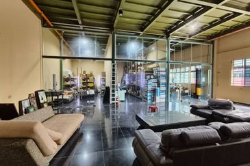 Nusa Cemerlang Industrial Park