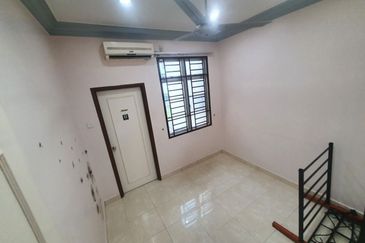 Austin Residence @Taman Mount Austin