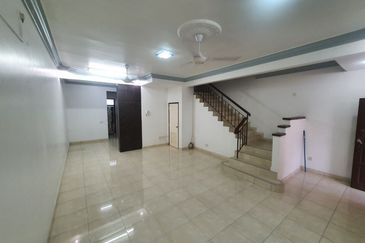 Austin Residence @Taman Mount Austin