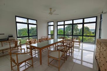 Horizon Hills 3 Storey Bungalow Corner Lot 