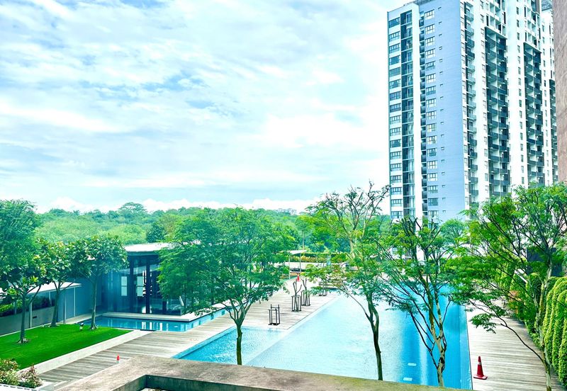 The WaterEdge Residences