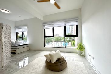 The WaterEdge Residences