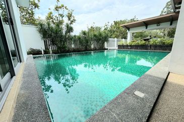 Setia Tropika Unblock View Bungalow Endlot With Pool 