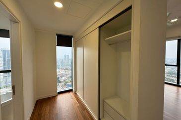 The Astaka @ 1 Bukit Senyum