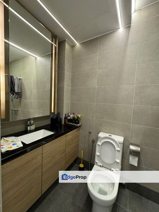 Taman Sutera Utama Double Storey Cluster House , Johor, Skudai