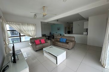 Ujana Executive Apartment