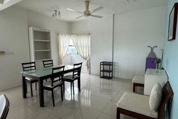 Ujana Executive Apartment
