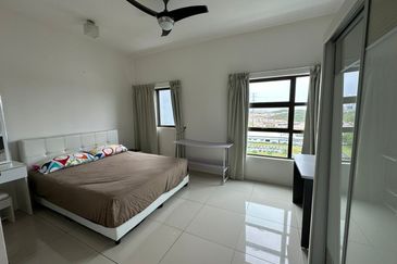 Ujana Executive Apartment