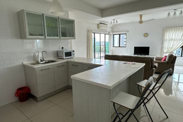 Ujana Executive Apartment