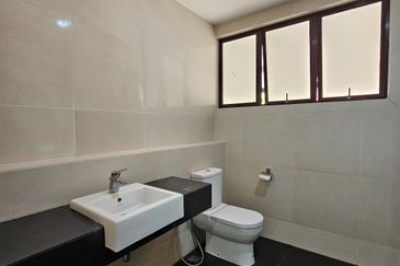 Horizon Hills Double Storey Cluster House 