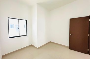 Taman Laman Citra @ Gelang Patah 2 Storey Terrace House