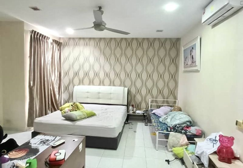 Setia Tropika Big layout 22x80 2 Storey Terrance 