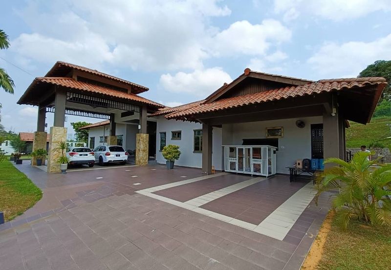 Desa Palma, Nasa City