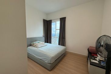 The Pinnacles (Pinnacle Tower)