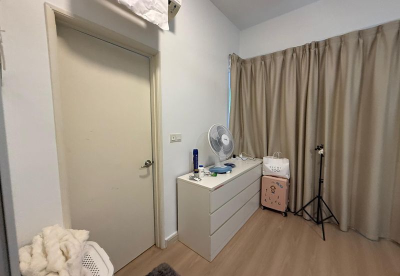 The Pinnacles (Pinnacle Tower)