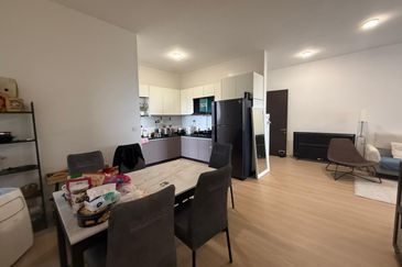 The Pinnacles (Pinnacle Tower)