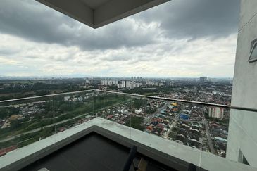 The Pinnacles (Pinnacle Tower)
