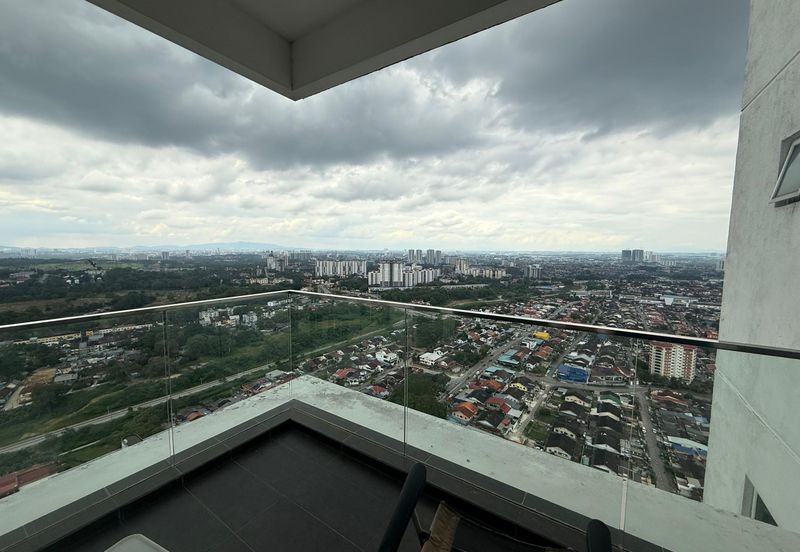 The Pinnacles (Pinnacle Tower)