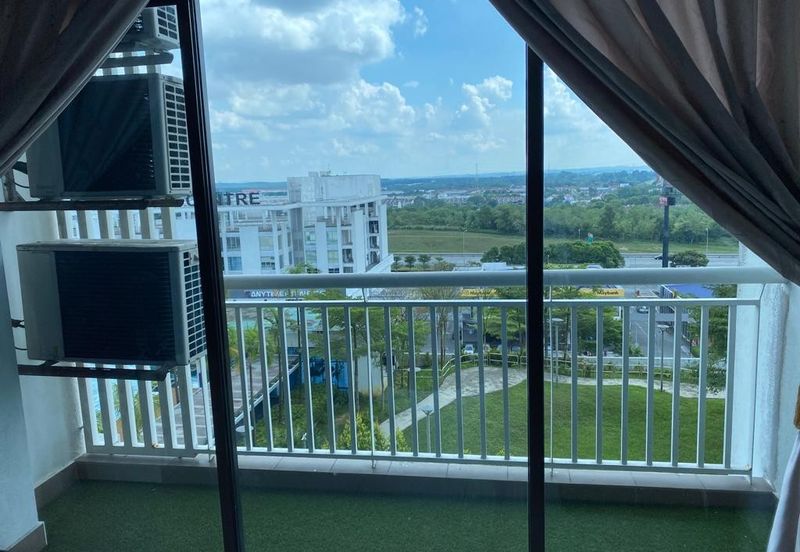 Sky Gardens Residences