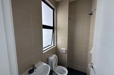 The Canal Garden South, Horizon Hills