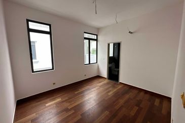 The Canal Garden South, Horizon Hills