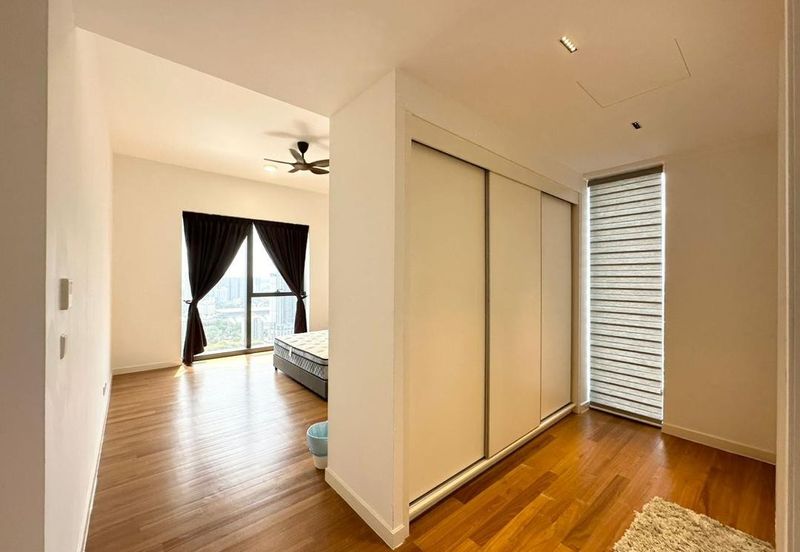 The Astaka @ 1 Bukit Senyum