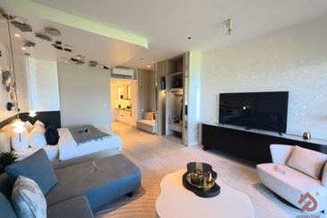 Agate Tower The Peninsula 🔥 KK Town Tourist Hot Place | Stun Seaview