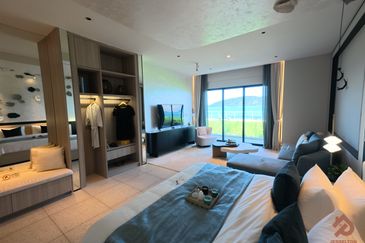 KK Town Tourist Hotspot 🔥 Agate The Peninsula | Next to The Sea