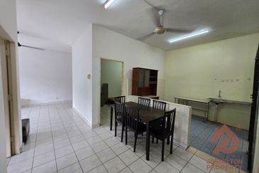 Apartment Vista Seri Melalin