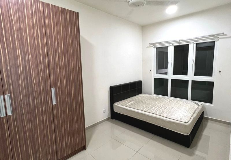 Seasons Luxury Apartments @ Amara Larkin