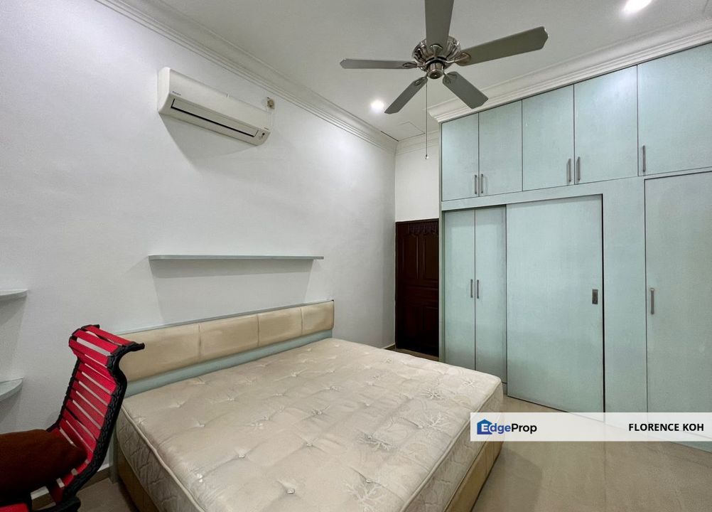 Nusa Bestari 2 / Single Storey House / 2nd link , Johor, Skudai