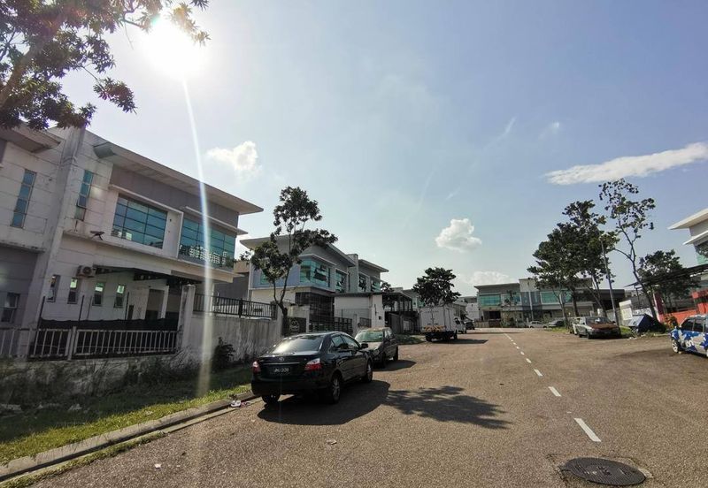 Kempas Utama Industrial Park