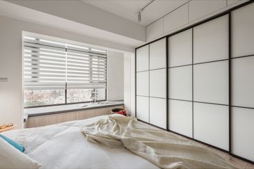 Near Airport New Completed Condo Ready Move in