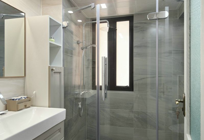 Ready Move in New Completed Condo Near Airport