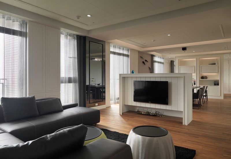 Seasons Luxury Apartments @ Amara Larkin