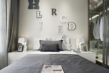 Bangunan Duta Impian (The Embassy Suites)