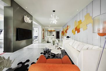 Bangunan Duta Impian (The Embassy Suites)