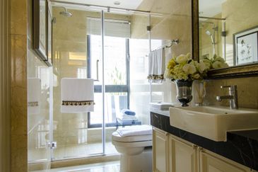 Paragon Suites @ CIQ