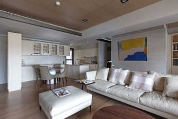 Summerscape Luxury Condominium