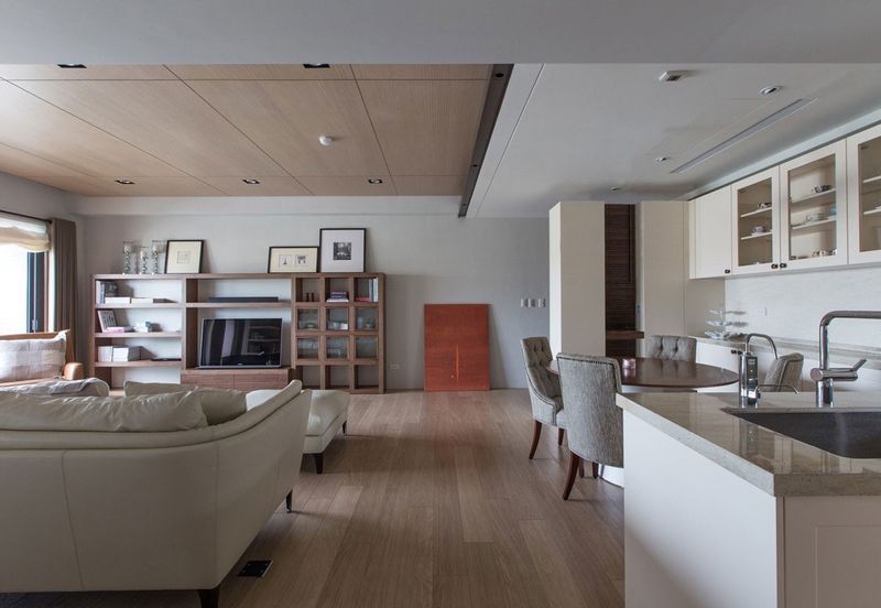 Summerscape Luxury Condominium