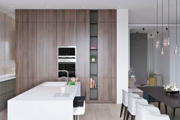 Bangunan Duta Impian (The Embassy Suites)