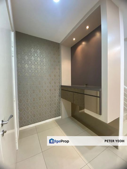 Gated Guarded, Easy Access to FTZ & 2nd Bridge, Good House Location., Penang, Batu Maung