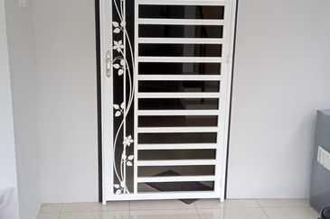 Corner Lot, Below Market Price, Ready With Door Grill, Fan, Lights