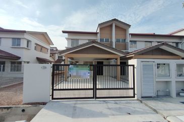 Corner Lot, Below Market Price, Ready With Door Grill, Fan, Lights